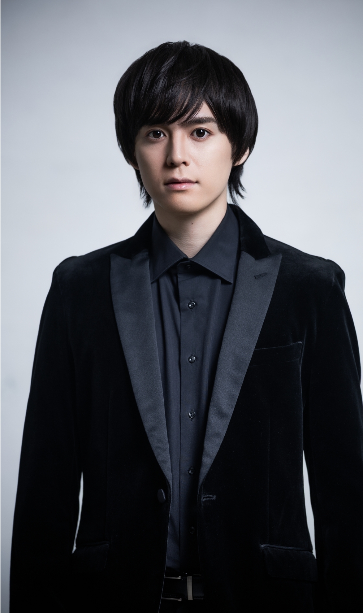横田龍儀